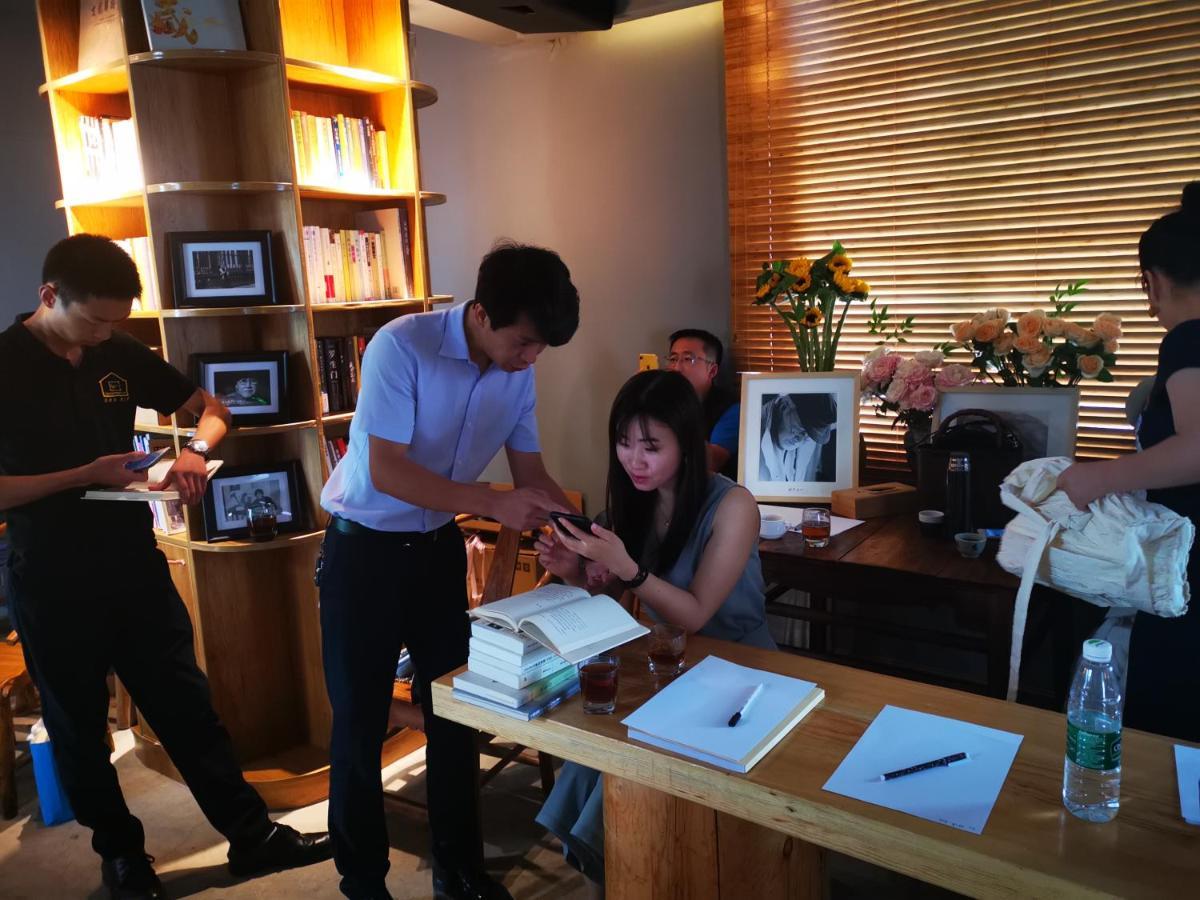 Moonlight Hotel Thành Đô Ngoại thất bức ảnh